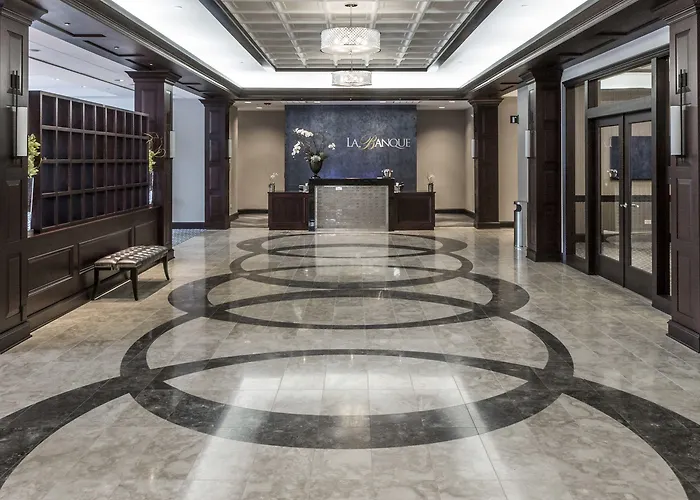 La Banque 4* Homewood