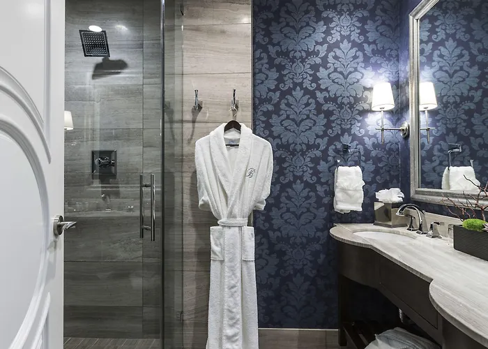 La Banque Hotel 4*